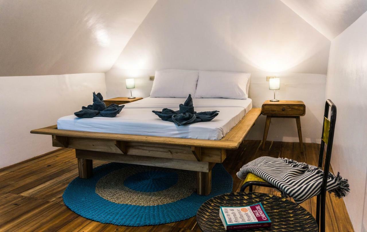 Garden Loft 90Sqm In The Heart Of El Nido- 2 Bedrooms Exterior foto